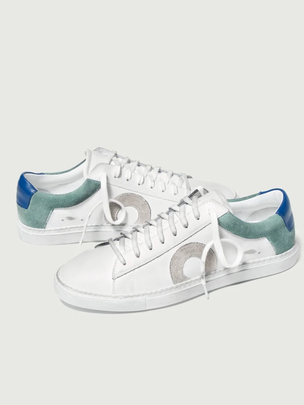 Oliver Cabell Women’s Low 1 Lynx Ocean Distressed White Leather Sneaker 7